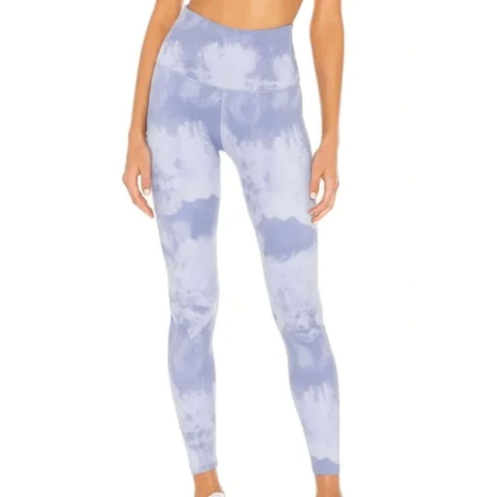 Beyond Yoga Cloudy Blue Leggings